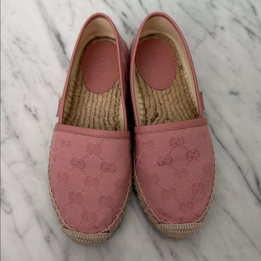 Gucci Rose Pink GG Canvas Espadrille Flats EU 34.5